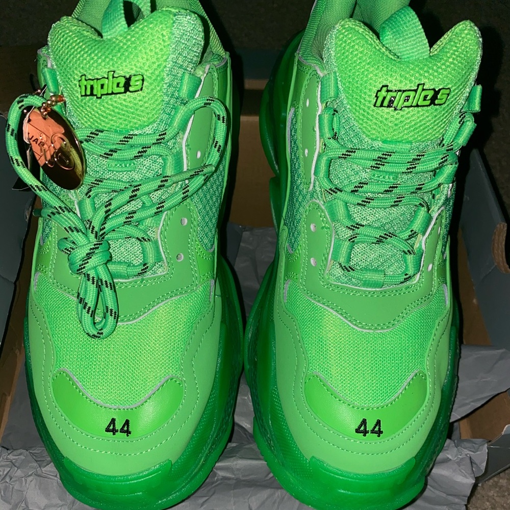 Balenciaga Triple S neon Green